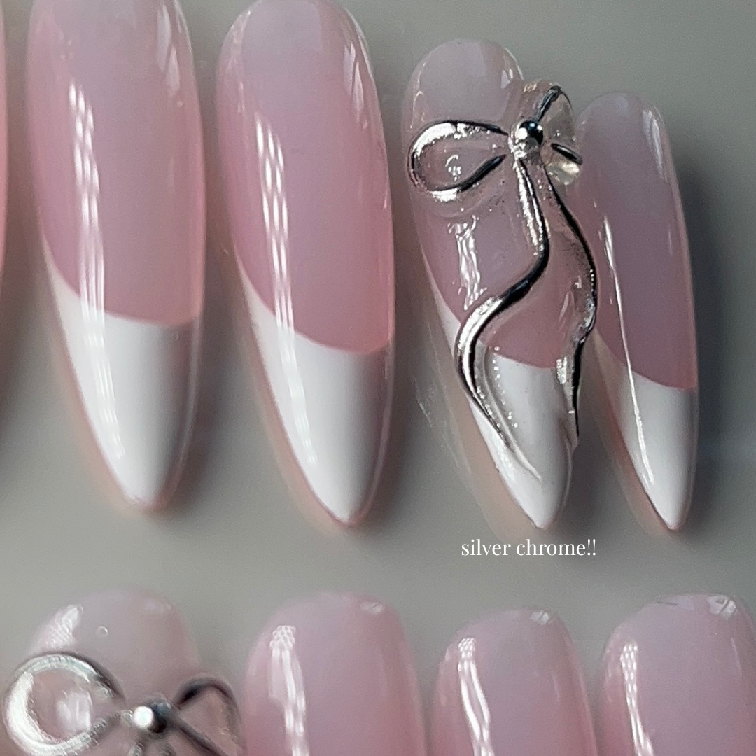 French w/ Bows